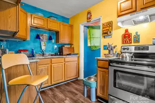 1729 Clairmont Dr, Hendersonville, NC 28791 - Photo 12