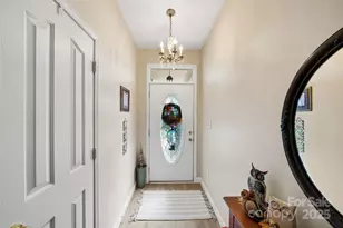 2561 Governors Pointe Ct NE, Concord, NC 28025 - Photo 6