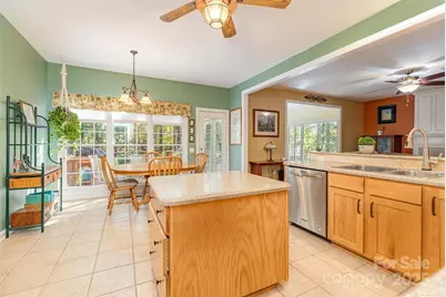 8437 Kilmartin Lane, Charlotte, NC 28269 - Photo 8