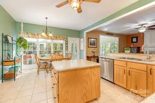 8437 Kilmartin Ln, Charlotte, NC 28269 - Photo 8