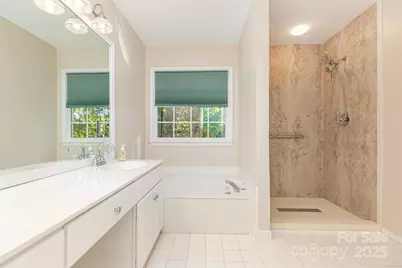 8437 Kilmartin Lane, Charlotte, NC 28269 - Photo 12