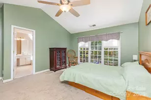 8437 Kilmartin Ln, Charlotte, NC 28269 - Photo 10