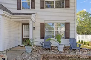 297 Notable Ln, Rock Hill, SC 29732 - Photo 2