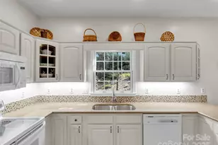 132 Aldersgate Rd, Waynesville, NC 28786 - Photo 10