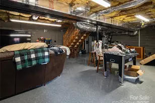 50 Holland Rdg Dr, Candler, NC 28715 - Photo 22