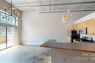 626 N Graham St, Charlotte, NC 28202 - Photo 4