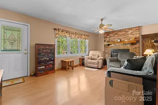 2598 Conner Cir, Lenoir, NC 28645 - Photo 14