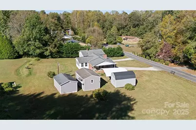 2598 Conner Circle, Lenoir, NC 28645 - Photo 30