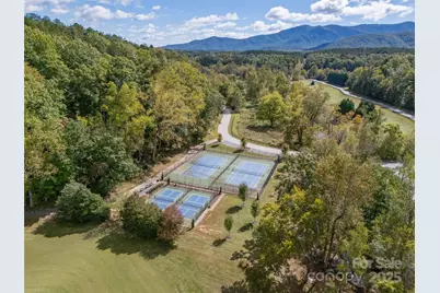 000 Deep Gap Farm Drive #2021, Mill Spring, NC 28756 - Photo 24