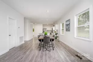 1017 Pegram St, Charlotte, NC 28205 - Photo 12