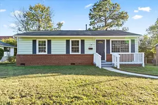 2606 Abelwood Rd, Charlotte, NC 28216 - Photo 2