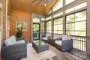 14900 Crooked Branch Ln, Charlotte, NC 28278 - Photo 32