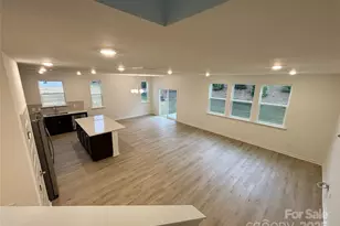 528 Ramona St, York, SC 29745 - Photo 6