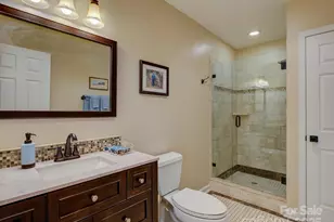 7820 Crestfield Ln, Tega Cay, SC 29708 - Photo 10