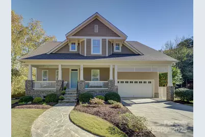 7820 Crestfield Lane, Tega Cay, SC 29708 - Photo 2