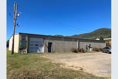 722 E Main Street, Burnsville, NC 28714 - Photo 2