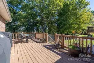 1341 36th Ave Dr NE, Hickory, NC 28601 - Photo 32