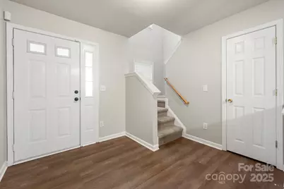 2604 Cochrane Drive, Charlotte, NC 28269 - Photo 4