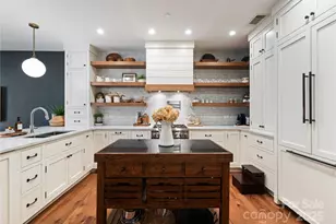 400 N Church St, Charlotte, NC 28202 - Photo 22