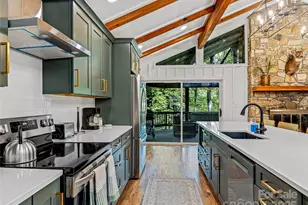 412 Cherokee Trce, Lake Toxaway, NC 28747 - Photo 8