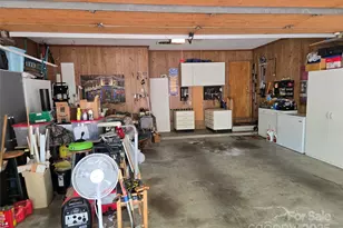 9520 Glenwater Dr, Charlotte, NC 28262 - Photo 30