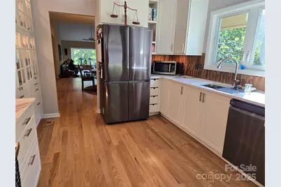 9520 Glenwater Drive, Charlotte, NC 28262 - Photo 12