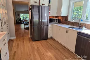 9520 Glenwater Dr, Charlotte, NC 28262 - Photo 12