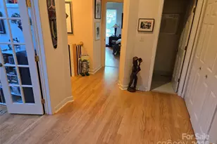 9520 Glenwater Dr, Charlotte, NC 28262 - Photo 16