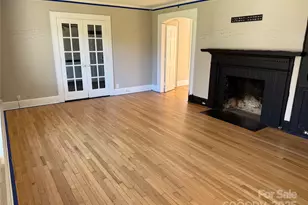 520 Margaret Dr, Statesville, NC 28677 - Photo 2