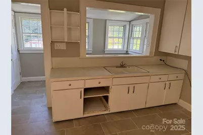 520 Margaret Drive, Statesville, NC 28677 - Photo 6