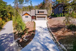 48 Crossings Cir, Fairview, NC 28730 - Photo 2