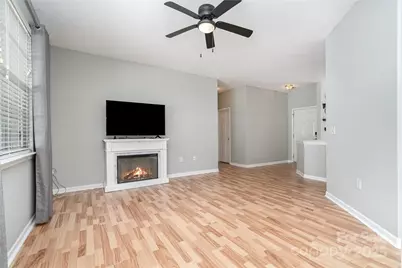 9116 Meadowmont View Drive, Charlotte, NC 28269 - Photo 4