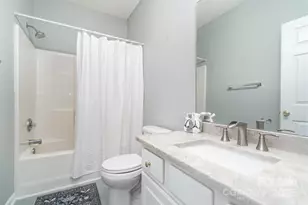 9116 Meadowmont View Dr, Charlotte, NC 28269 - Photo 14