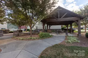 318 Willow Wood Ct, Matthews, NC 28104 - Photo 14