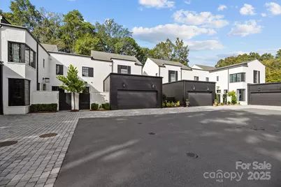 9004 Tynecastle Commons Court, Charlotte, NC 28226 - Photo 2