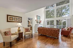 320 Dawnbrook Dr, Flat Rock, NC 28731 - Photo 6