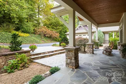 104 Mossridge Court, Flat Rock, NC 28731 - Photo 4