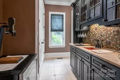 104 Mossridge Court, Flat Rock, NC 28731 - Photo 18