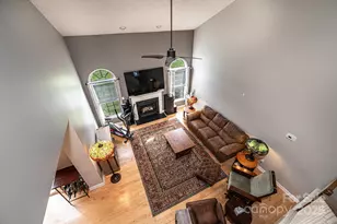 1472 Sweetbriar Ln, Hickory, NC 28602 - Photo 12