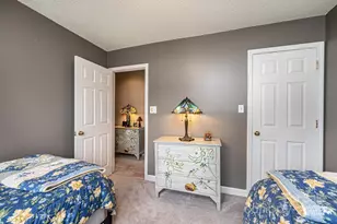 1472 Sweetbriar Ln, Hickory, NC 28602 - Photo 32