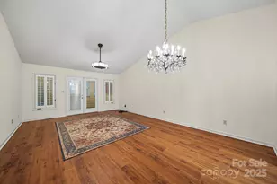 401 Wellington Hills Cir, Salisbury, NC 28147 - Photo 2