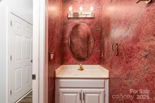 5238 Downing Creek Dr, Charlotte, NC 28269 - Photo 8