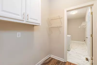 5238 Downing Creek Drive, Charlotte, NC 28269 - Photo 16