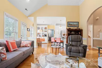 811 4th Street NE, Conover, NC 28613 - Photo 14