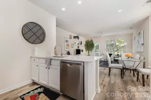 881 Platinum Dr, Fort Mill, SC 29708 - Photo 16