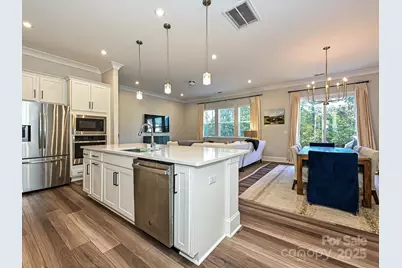 5008 Catterick Court, Charlotte, NC 28226 - Photo 4