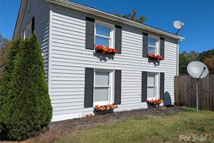 124 Maiden Ln, Forest City, NC 28043 - Photo 2