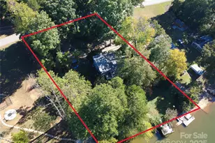 137 Hideaway Ln, Mooresville, NC 28117 - Photo 6