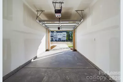 9525 Munsing Drive, Charlotte, NC 28269 - Photo 16