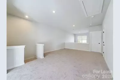 9525 Munsing Drive, Charlotte, NC 28269 - Photo 12